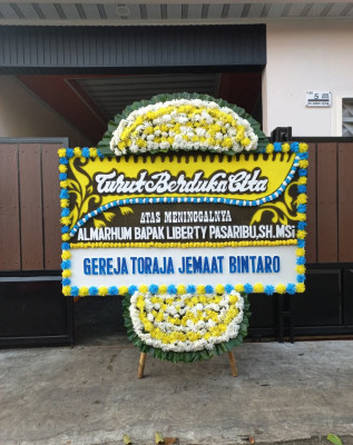 Papan Bunga Duka di Leuwiliang
